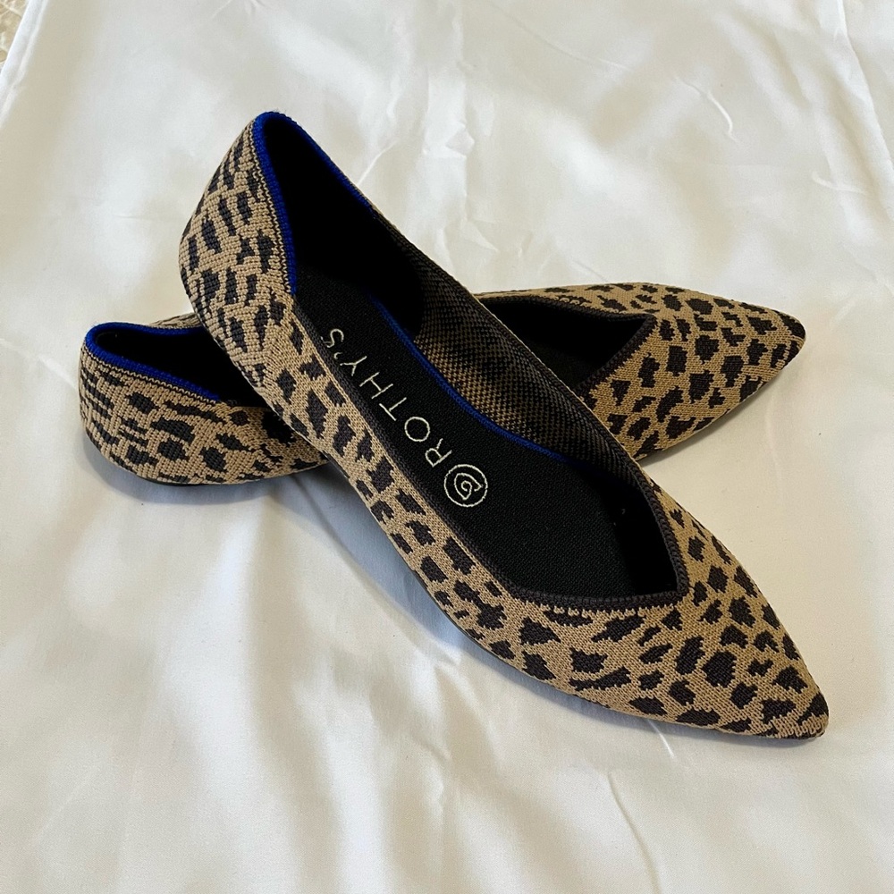 Leopard Print Pointed Rothy’s Sz 8